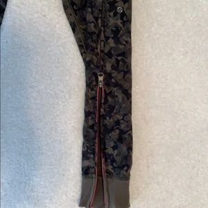 lulu Lemon Camo Sweat Pants